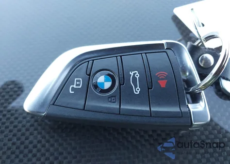 2024 BMW M4 Competition xDrive z USA, uszkodzony, nr VIN WBS43AZ01RCP07632